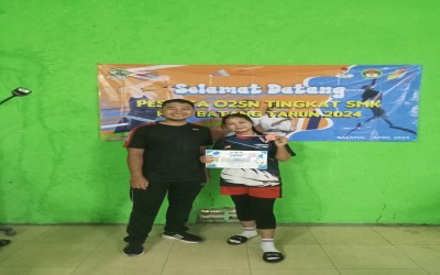 Lomba O2SN Cabor Bulutangkis Atas Nama Dwi Seli Febriana  Berhasil Mendapat Juara 3