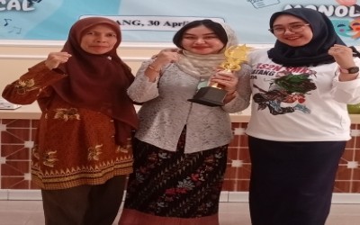 Lomba Seni Monolog FLS2N Atas Nama Hafi Rosma Neli kelas XI BR Mendapatkan Juara 3